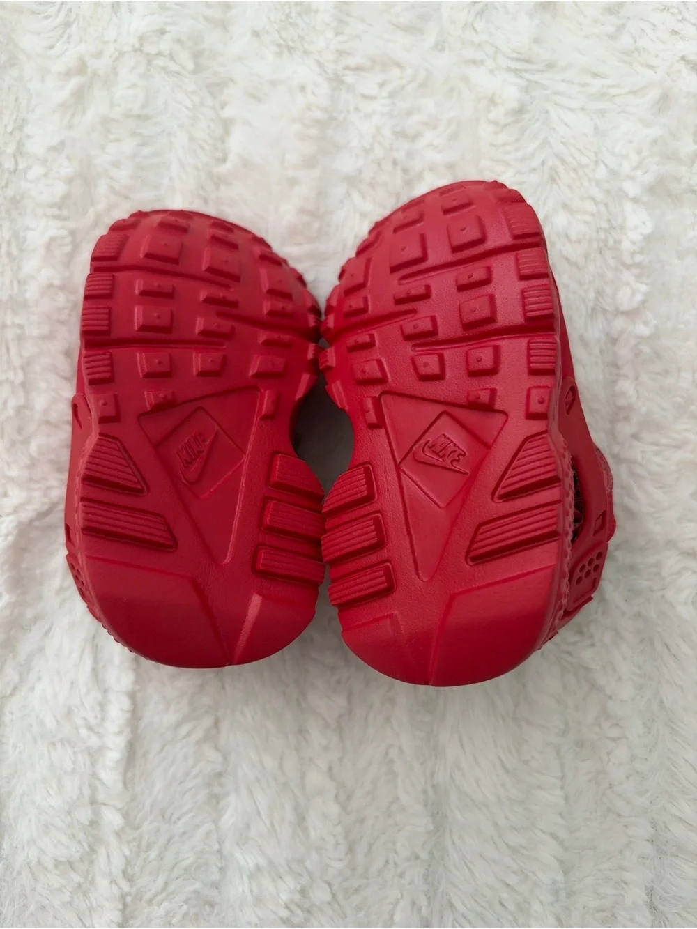 Kids Red Nike Air Huarache